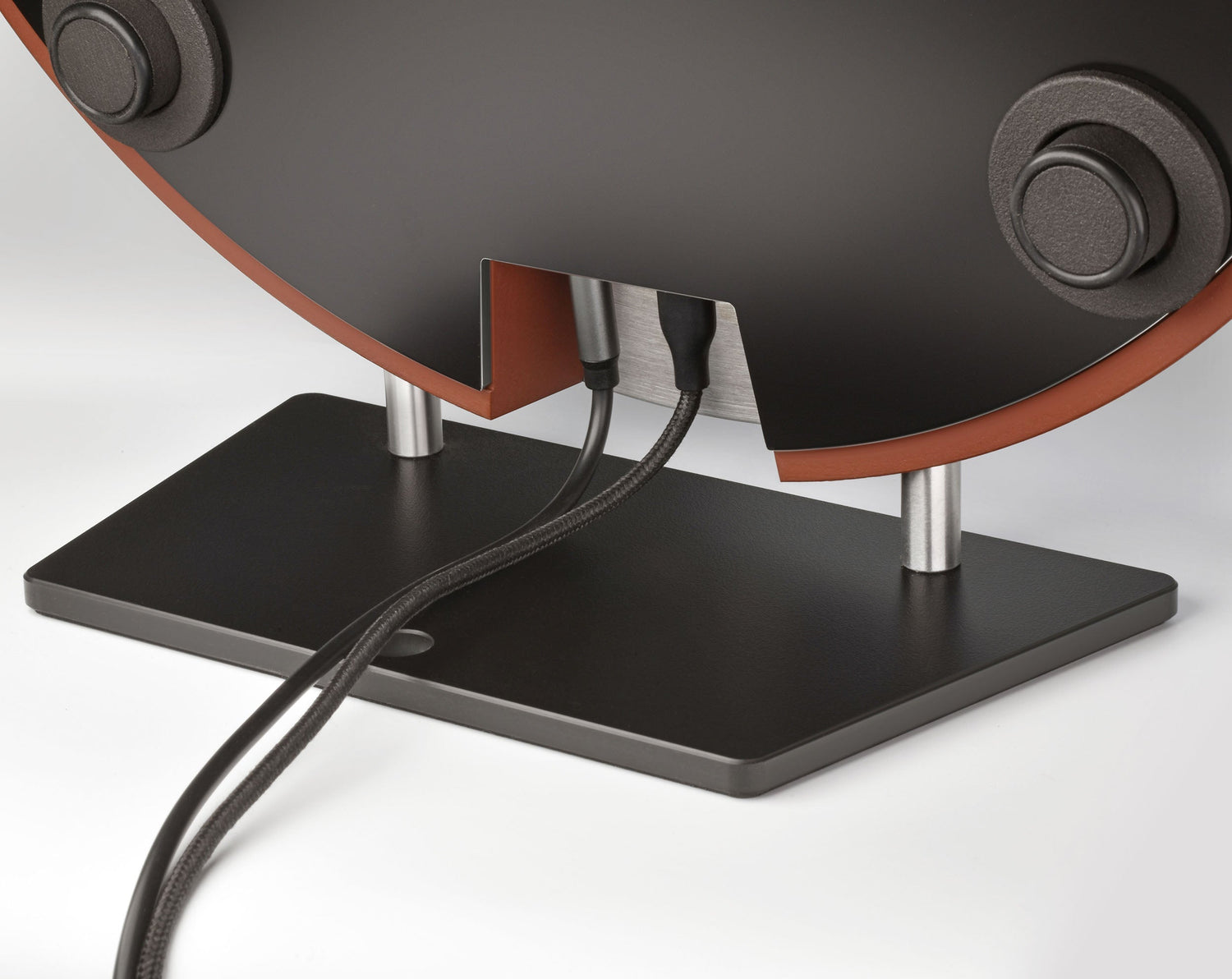 Wheel 2: New stand